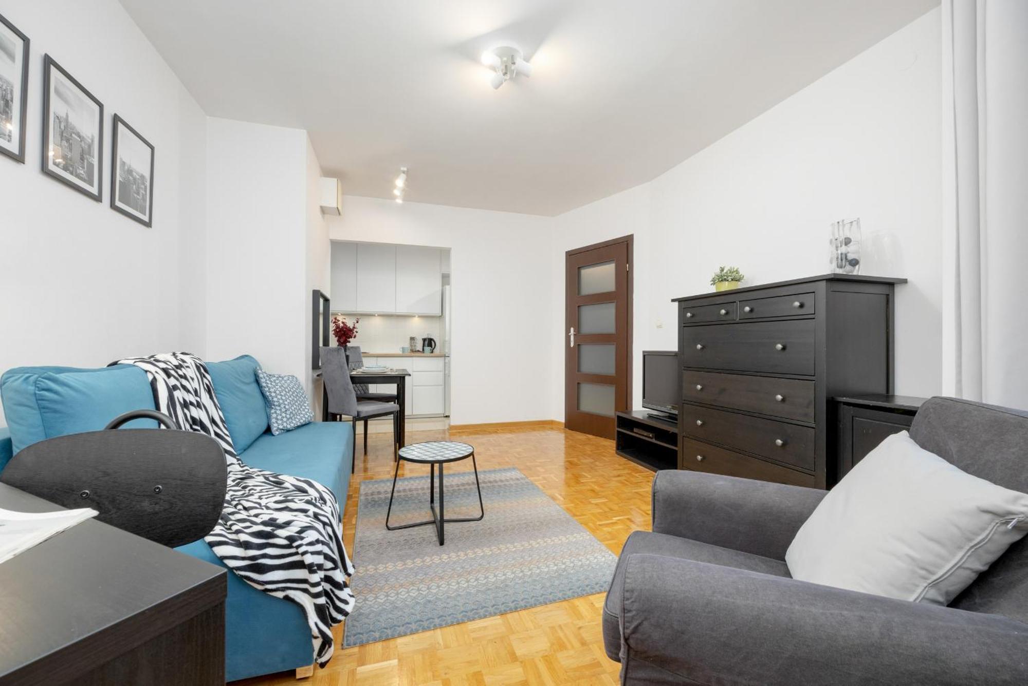 Bukowinska Apartment With Balcony And Parking And Swimming Pool By Noclegi Renters 华沙 外观 照片